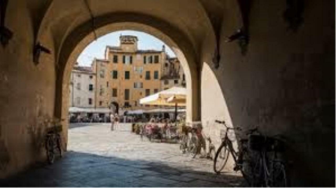 Apartmán Il Glicine Di Lucca Exteriér fotografie